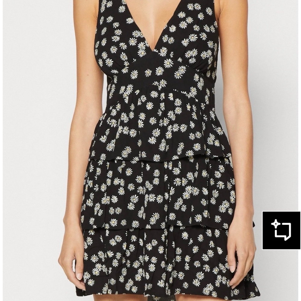 Gap‎ Small Black Ditsy Floral Bow Tie Back Ruffle Tiered Hem Mini Dress Flirty - Picture 3 of 10